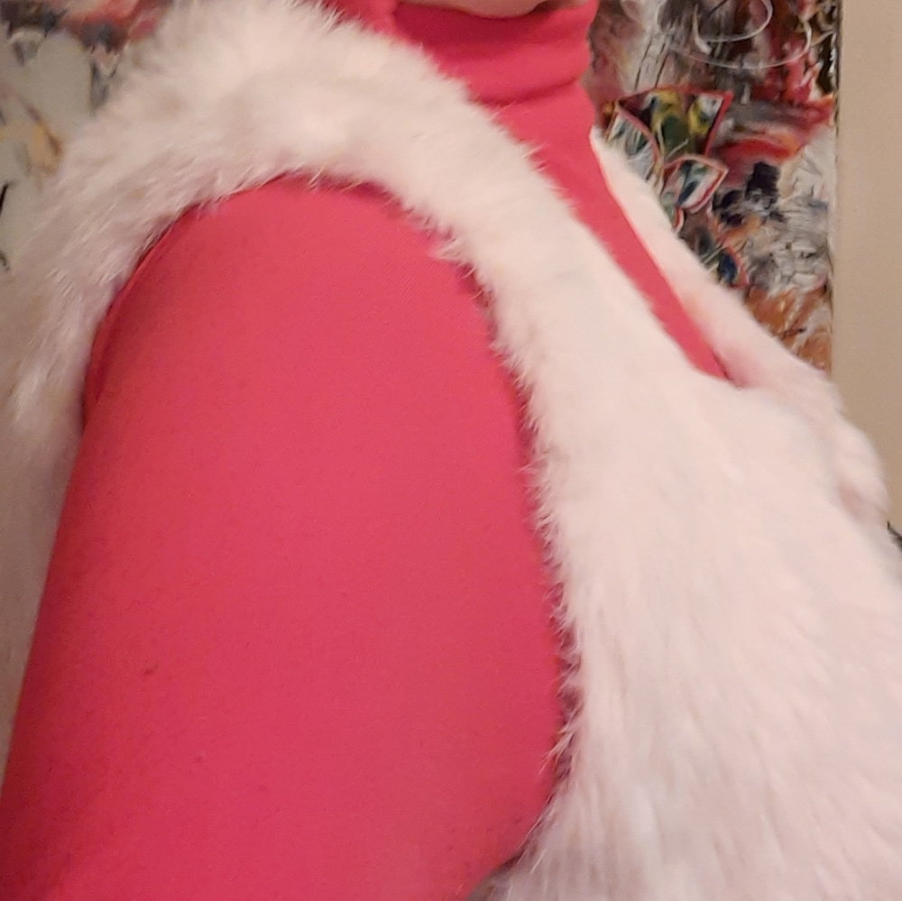 Vest made of natural rabbit, very warm,  new. $ 130 size S - Picture 5 of 5